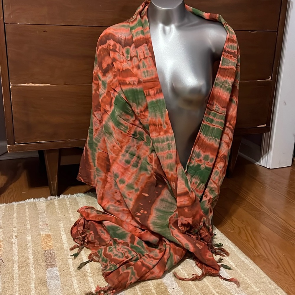 Tie dye scarf thin, big, and cozy 6ft long